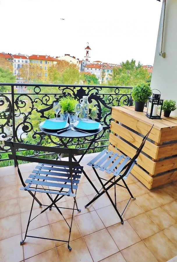 Apartment Aparthotel Riviera - Terrasse Felix Faure - Massena Promenade Des Anglais Nice France